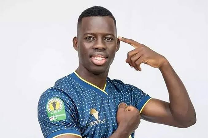 Mchezaji Aziz K Hana Baya, Aitabiria Simba Kuchukua Ubingwa Mwaka Huu
