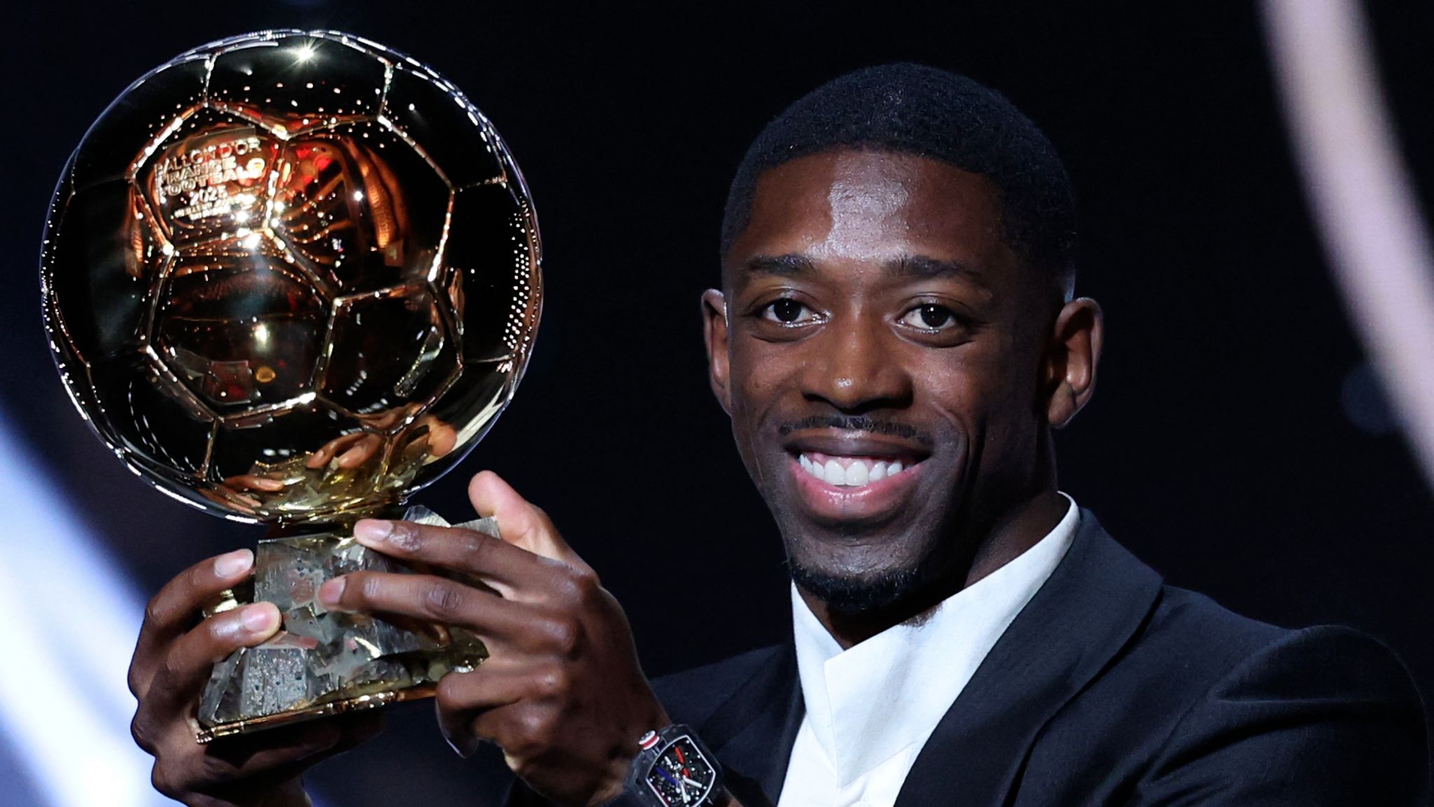 𝐑𝐀𝐒𝐌𝐈: Winga wa PSG, Ousmane Dembele Ashinda Tuzo ya Ballon d’Or 2025